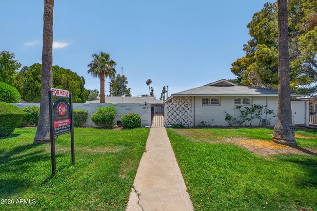 Photo - 3517 E Montecito Ave Unit A