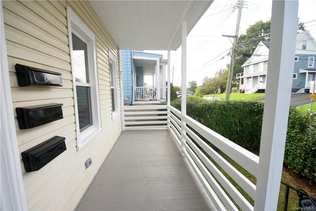 15 Cooley St 2  