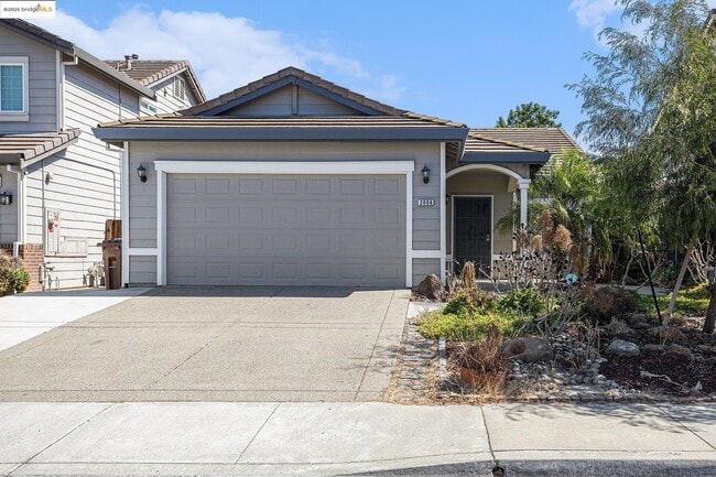 Building Photo - 2006 Trailside Dr Rental