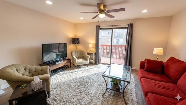 Photo - 971 S Taylor St