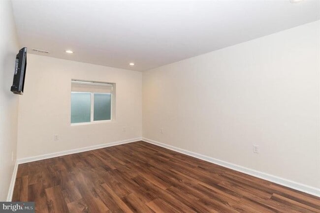 Photo - 4802 Hicks Dr Unit Basement apt in owner occupied home