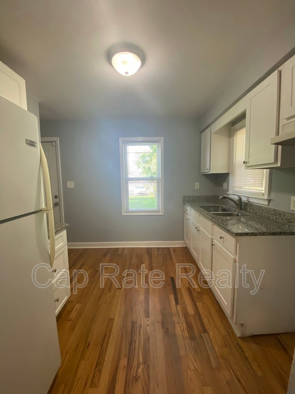 Photo - 2299 Hamilton Ave