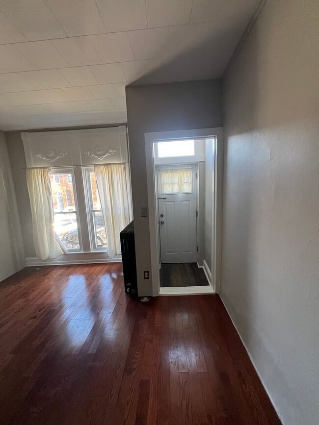 Photo - Beautiful 2 Bedroom 1.5 Bathrooms Patterson Park