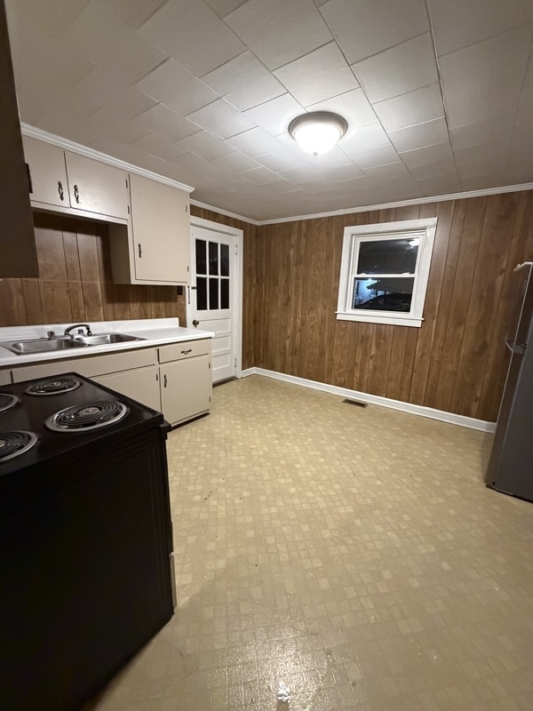 Photo - 1470 Hilltop St