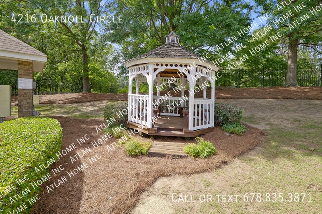 4216 Oaknoll Cir
