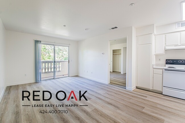 Building Photo - 32325 S Pasadena St Unit 812