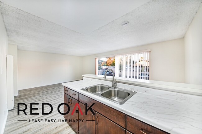 ~1 Month FREE~ Spacious Studio Drenched in... - ~1 Month FREE~ Spacious Studio Drenched in... Condo Unit 206