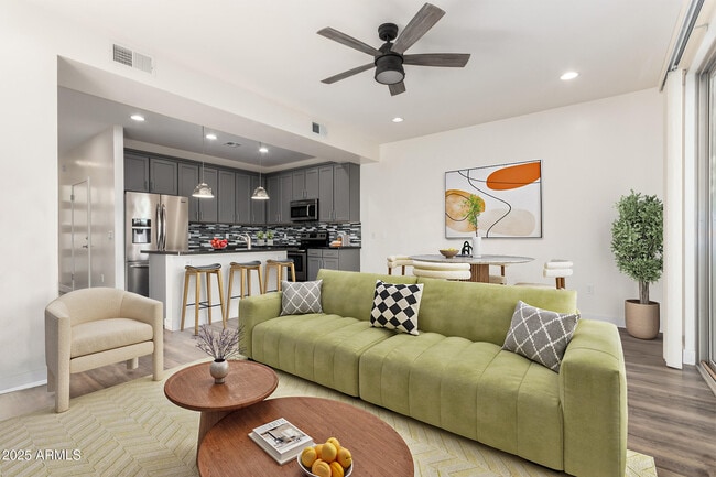 Photo - 1270 E Curry Rd