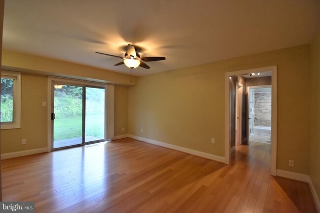 10650 Weymouth St Unit 103