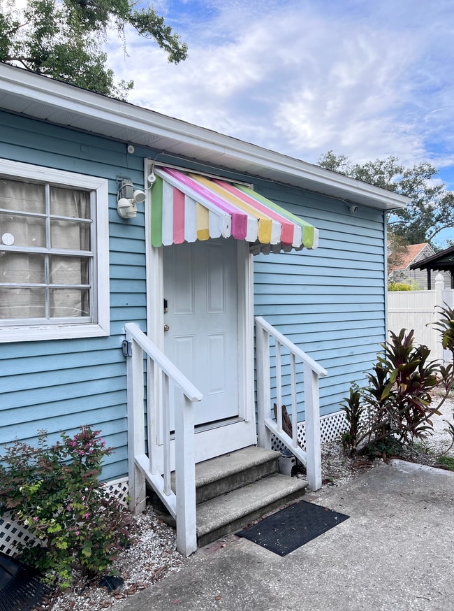 Photo - 206 E Hanna Ave