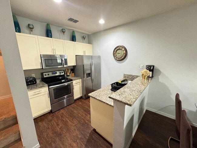 Photo - Exceptional Townhome in West Lucaya Village — Minutes from Walt Disney World