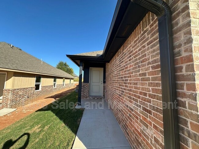 Photo - 11506 Mackenzie Wy