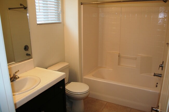 Photo - 3 BR 2 Bath in Quiet Subdivision