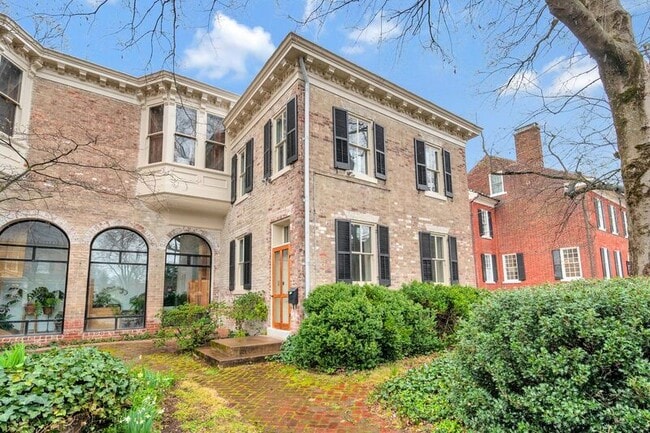 Building Photo - 1201 Princess Anne St