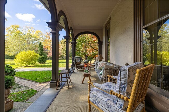 Photo - 1397 East Ave