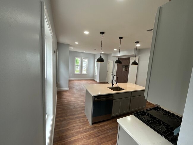 Photo - 17 Pattison St Unit 3