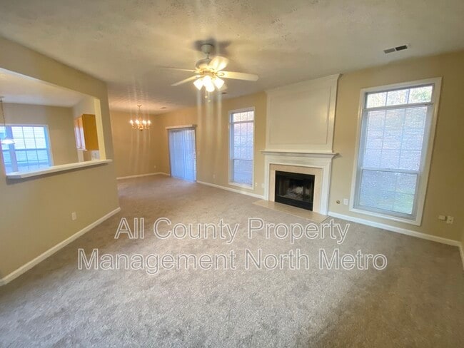 Photo - 183 Weatherstone Dr