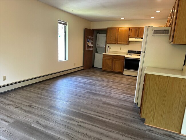 Photo - 3501 Watson Blvd