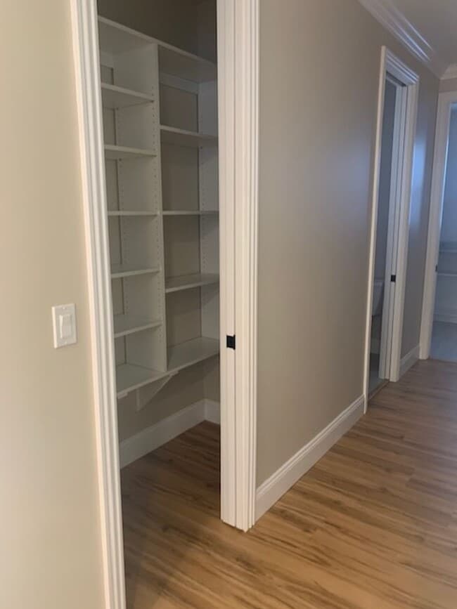 Photo - 183 Evergreen Ave Unidad 183