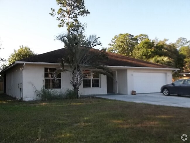 Building Photo - 744 SW Port St Lucie Blvd Rental