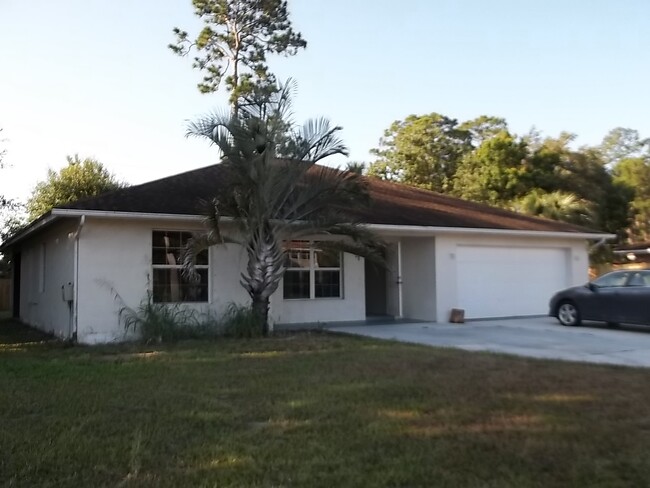 Photo - 744 SW Port St Lucie Blvd House
