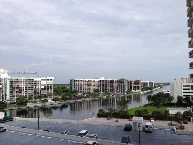 Photo - 3800 S Ocean Dr Unit 701