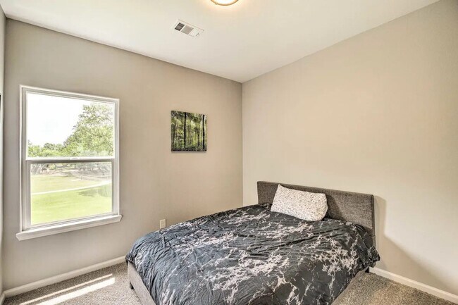 Photo - 4909 Sunflower St