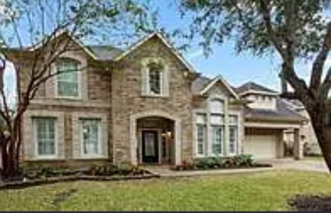 Building Photo - 10822 Cornwall Ln