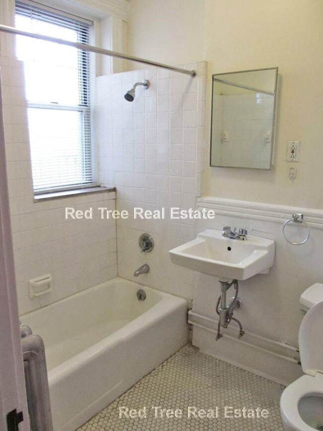 Photo - 31 Park Dr Unit 6