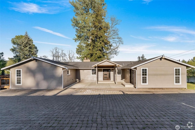 Building Photo - 23720 Locust Wy Rental