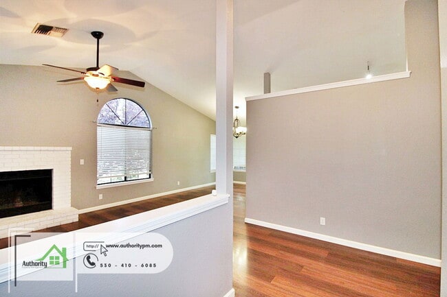 Photo - 2491 Candlewood Dr