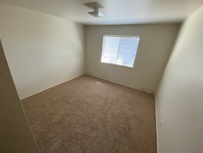 Photo - Charming Home for rent in Exeter, Ca
