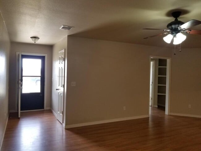2803 Conner Dr