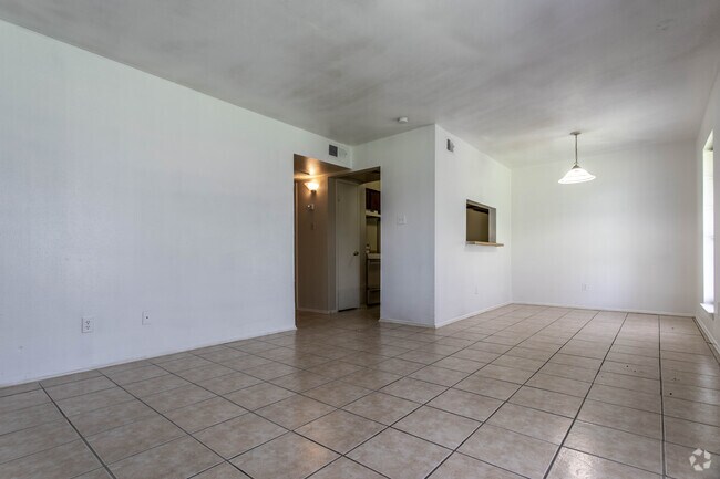 2 HAB, 1 BA - 821&nbsp;ft² - Chateau Nederland