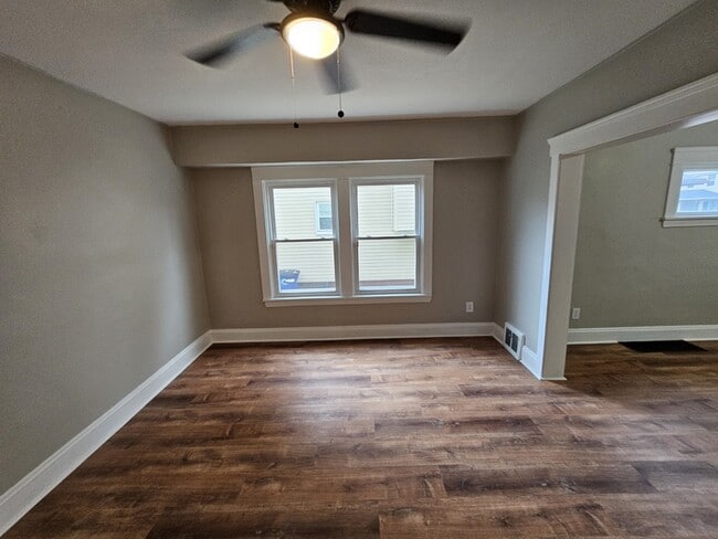 Photo - 4213 Spokane Ave