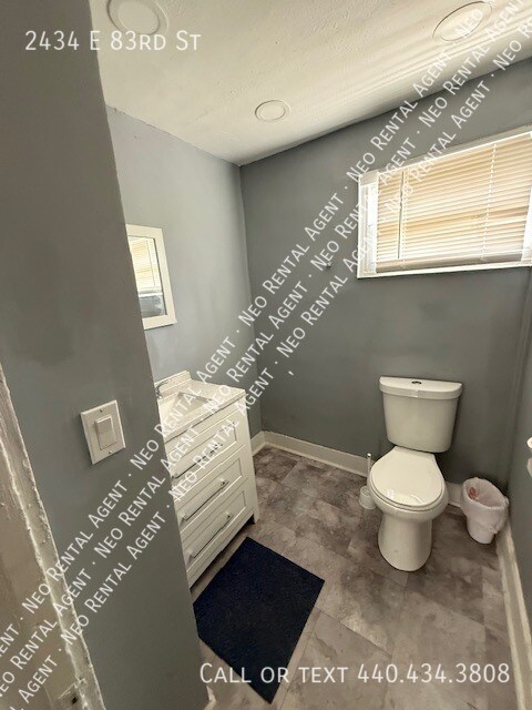 Photo - 2434 E 83rd St