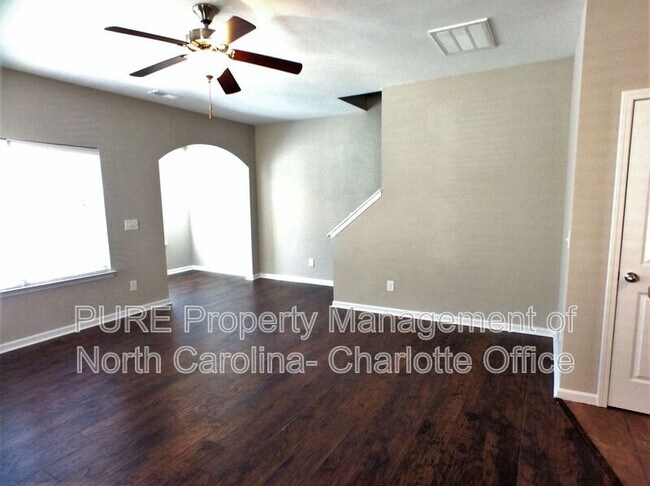Photo - 5637 Bent Creek Cir