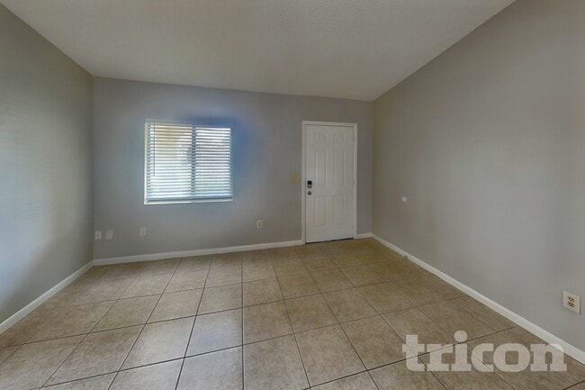 Photo - 27 Princess Rose Dr