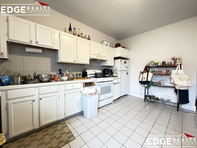 Photo - 1106 Cambridge St Unit 1106