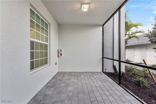 Photo - 15185 Bluffton Ln Unit 811