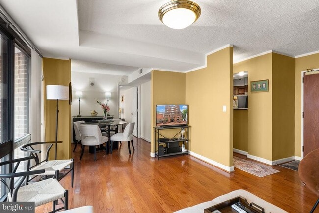 Photo - 1077 30th St NW Unit 201