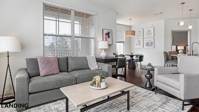 Photo - 1181 Manhattan Blvd Unidad 4411