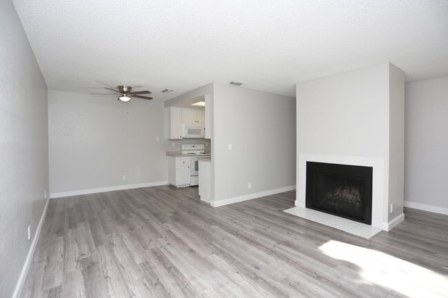 River Belle Park Apartments