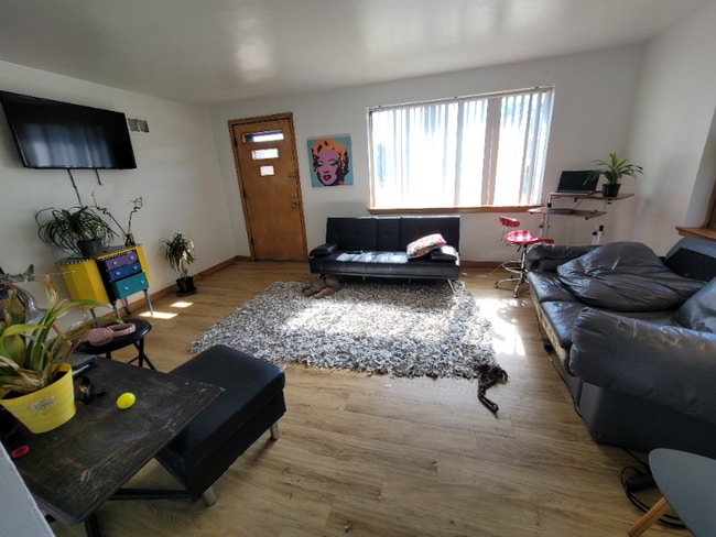 Photo - 3411 S Howell Ave Unidad 3411 s howell