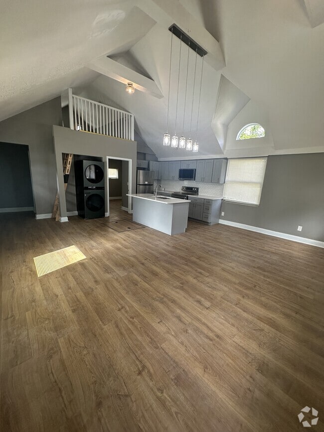 Building Photo - 5808 Fir Ave Rental