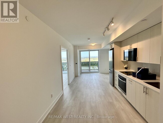 Photo - 1831 Simcoe St N Unité 1831