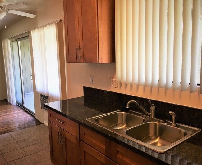 Photo - Parr, 10424-10425 Unidad 10425 #D