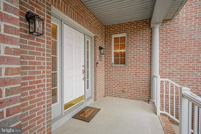 Photo - 142 White Cedar Dr