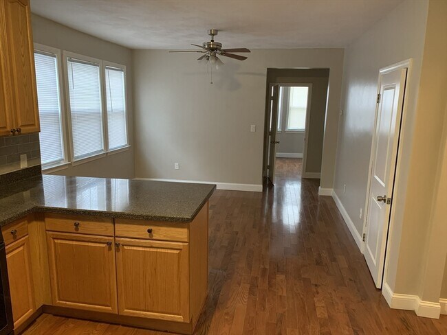 Photo - 15-17-17 Lorna Rd