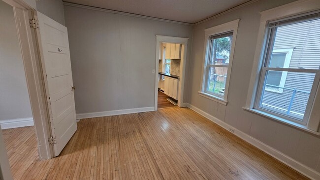 Photo - 617 E 8th St Unit 1